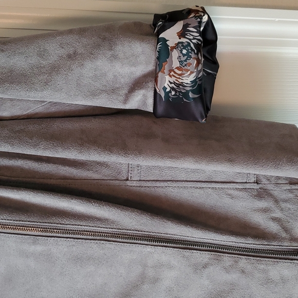 NWT Issac Mizrahi Gray Suede Moto Jacket Size 24 - Picture 10 of 11